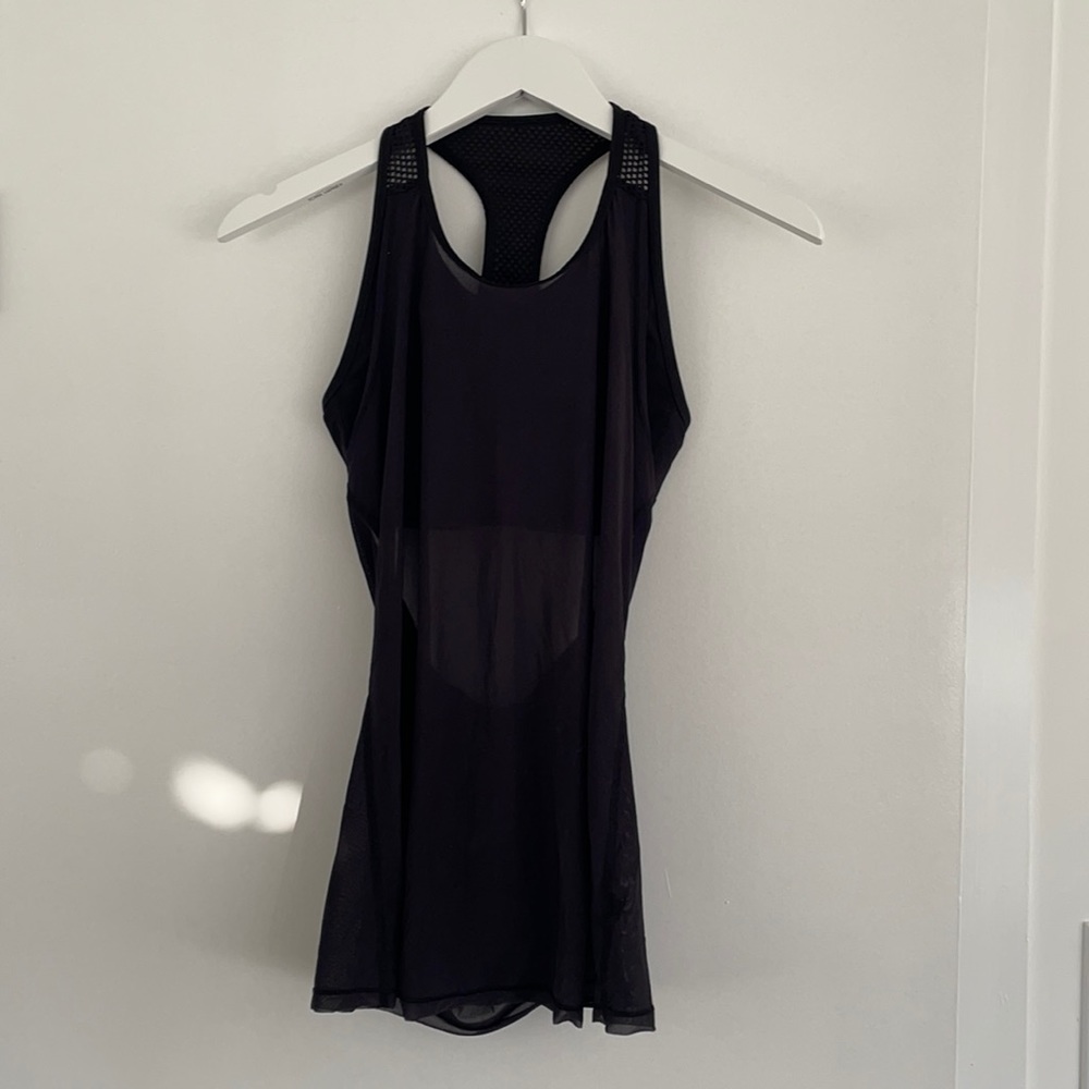 Lululemon Top With Built In Bra